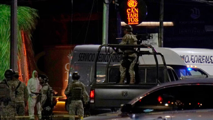 10 Killed in Mexican Bar Shooting
